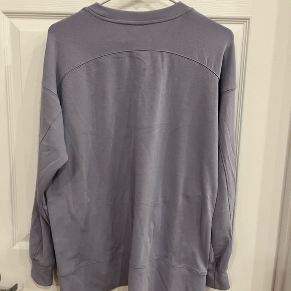 Lavender crewneck - Picture 5 of 5